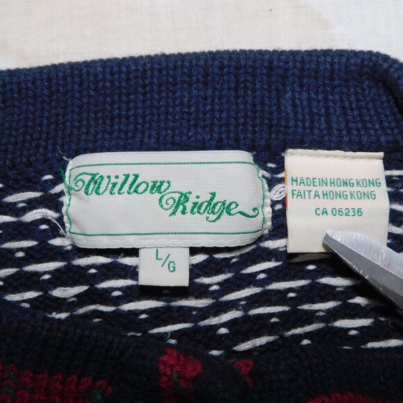 VTG 90s Willow Ridge Womens L Blue White Fair Isle Snowflake  Cardigan Sweater - Picture 5 of 10